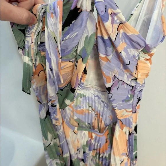 Astr Multicolor Floral Midi Dress - Picture 6 of 6